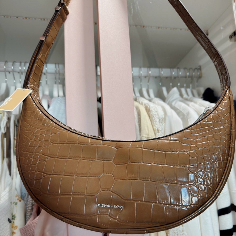 Michael Kors shoulder bag!
